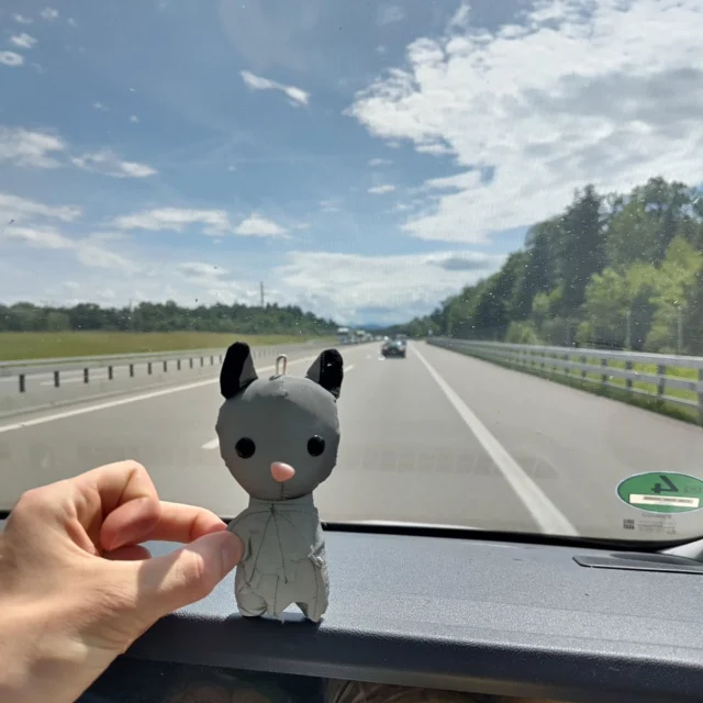 PfiLa 2025 Teil 1 

Anreise, Ankommen, Ausflug nach Montpellier, Badespaß, Krebsjagd , Einkaufen und Geburtstagskind

#pfingstlager #pfadfinder #südfrankreich #dpsg #freiburg #littenweiler #littnwilder #nixistgeileralslittenweiler